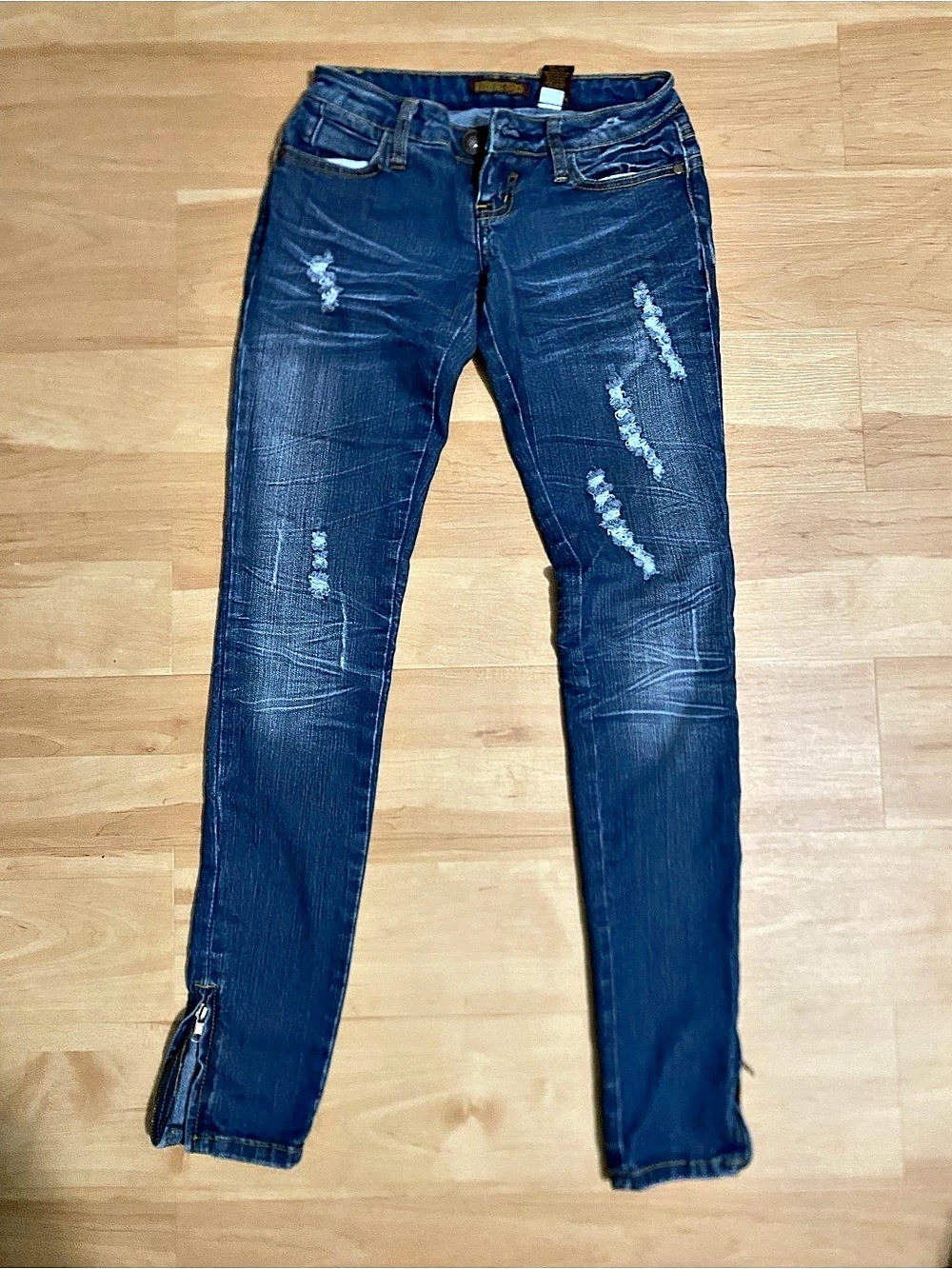 bootcut jeans Distressed Skinny Jeans in Blue size o